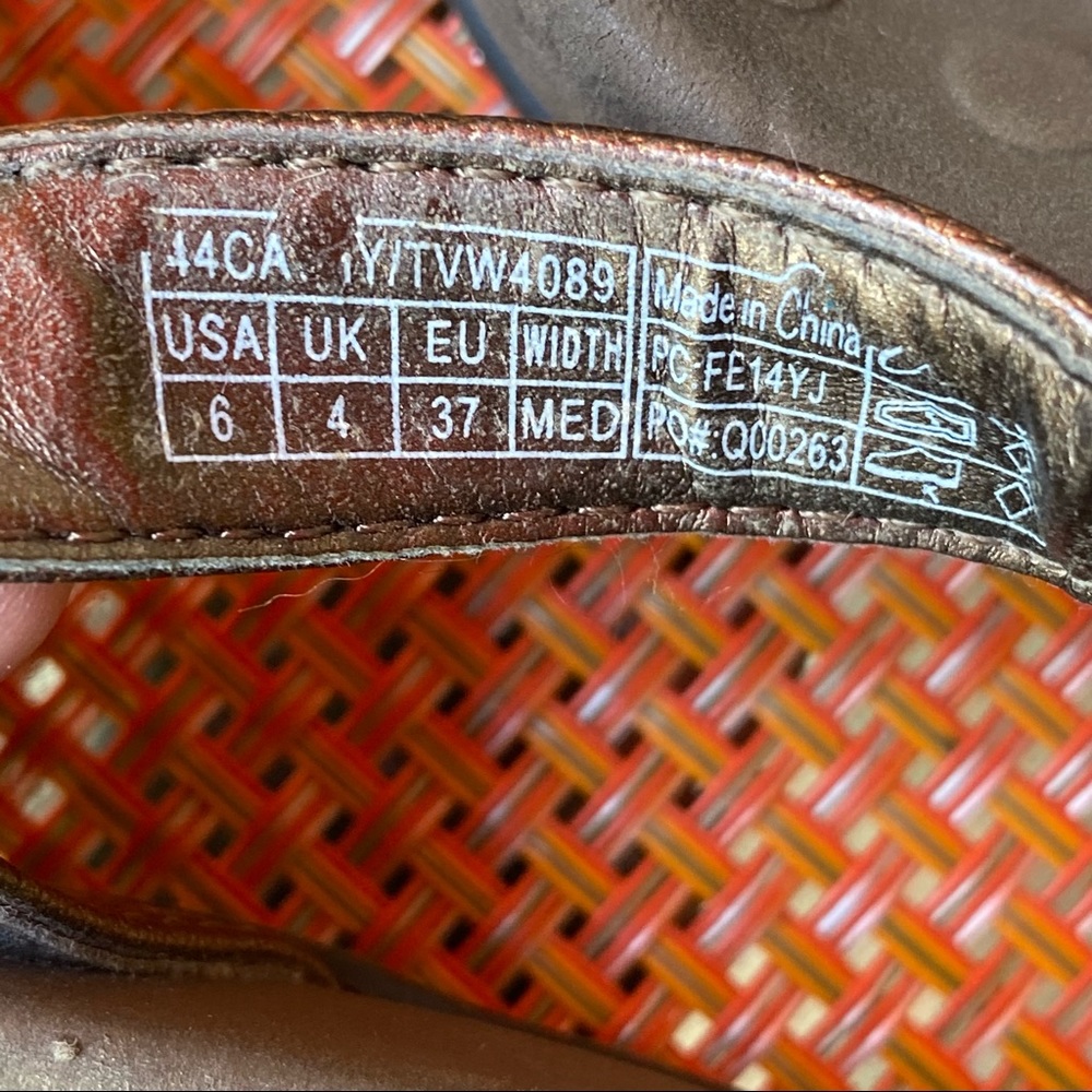 Vionic Bronze "Cathy" Adjustable Strap Sandals - image 5